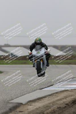 media/Nov-29-2025-TrackDaz (Sat) [[10ae2d9bce]]/C Group/Session 4 (Wheelie Bump)/